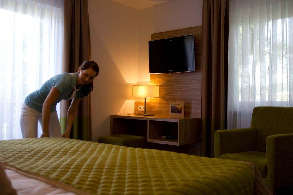 Altes Kurhaus Landhotel Trabelsdorf Luaran gambar