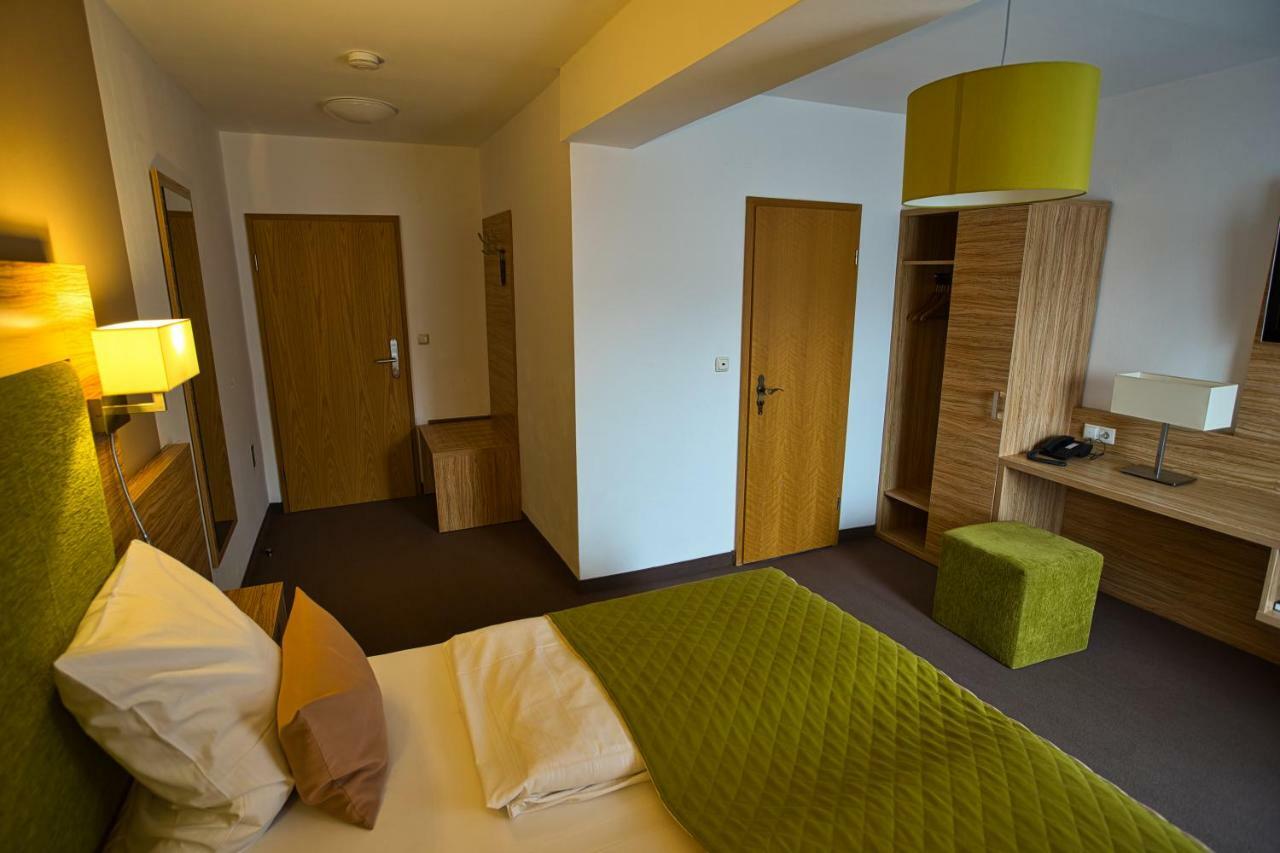 Altes Kurhaus Landhotel Trabelsdorf Luaran gambar